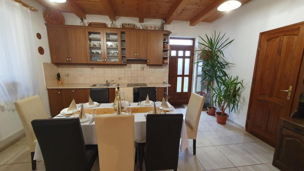 Kekszilva Vendeghaz Otel Pap Dış mekan fotoğraf