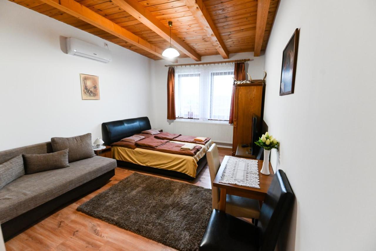 Kekszilva Vendeghaz Otel Pap Dış mekan fotoğraf