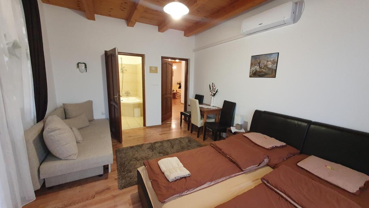 Kekszilva Vendeghaz Otel Pap Dış mekan fotoğraf